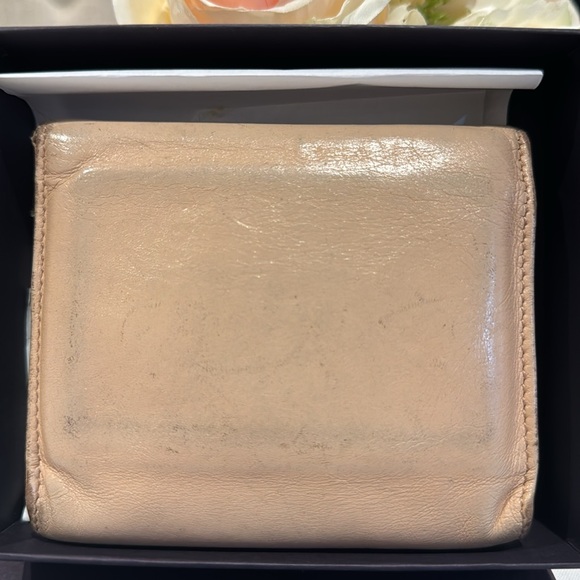 Authentic Prada small soft leather wallet with authenticity card and box - Picture 3 of 15